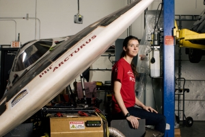 For her UROP, mechanical engineering student Elizabeth Mittmann ‘18 helped to create brake, suspension, and steering subsystems for MIT’s Solar Vehicle Team.