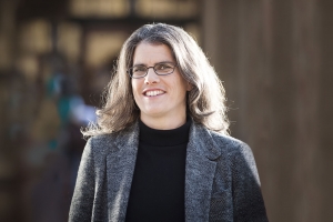 Nobel laureate Andrea Ghez received a BS in physics at MIT in 1987. She is currently a professor of physics and astronomy at the University of California at Los Angeles.
