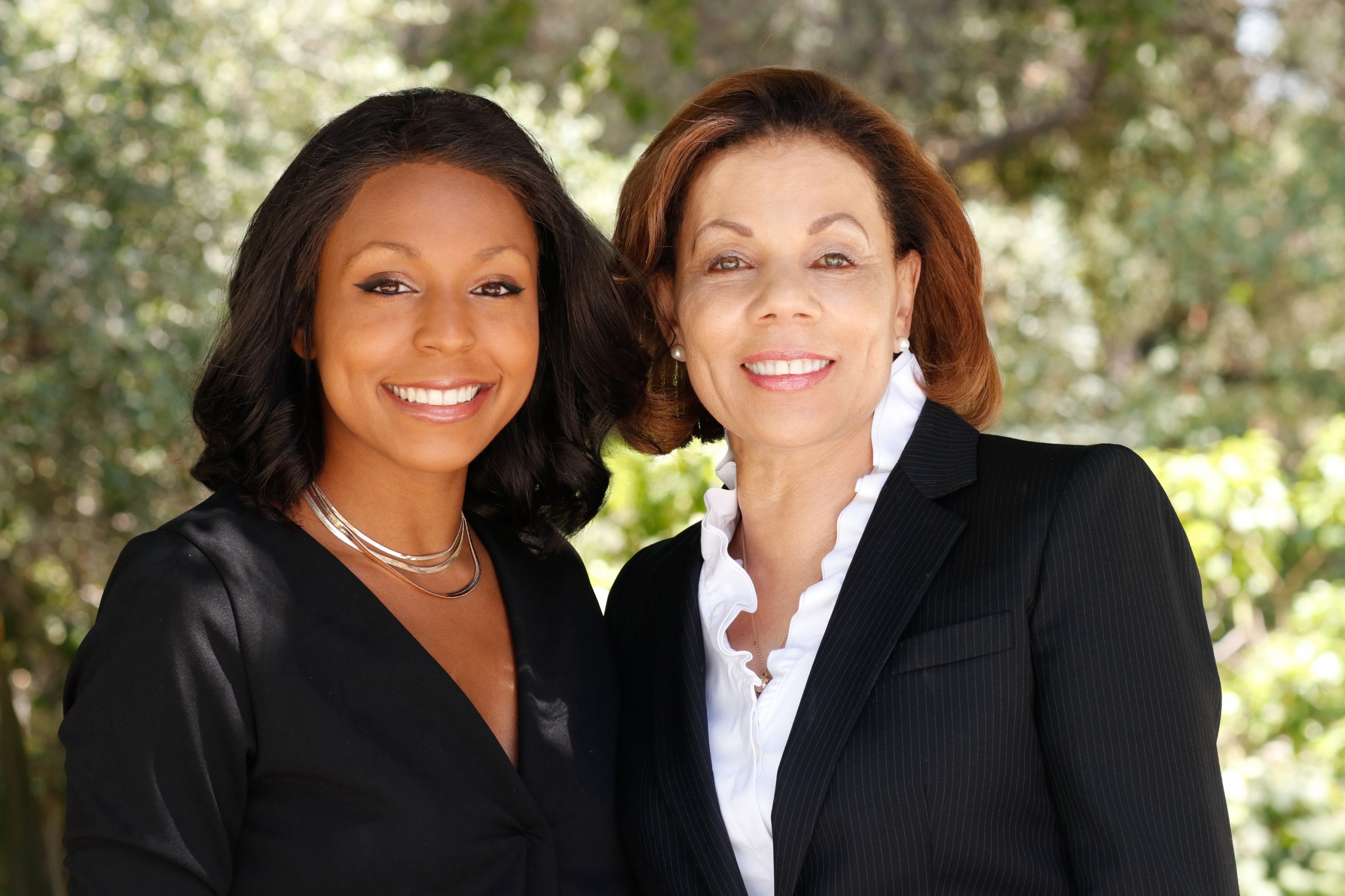 Mother and Daughter Celebrate MIT Roots and Passion for Education Through Scholarship